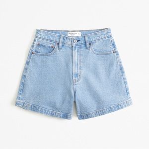 Abercrombie & Fitch Curve Love Dad High Rise Short